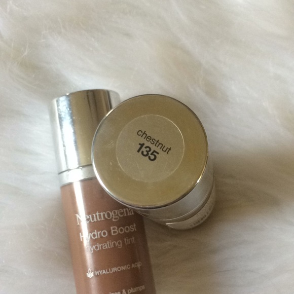 ⚡️ 3 for $20 ⚡️Hydro Boost Hydrating Tint - Picture 2 of 2